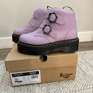 Never worn Dr Martens Devon flower buckle boots- SOLD OUT ONLINE